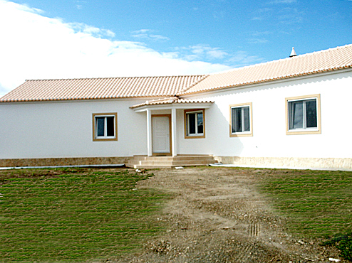 Classic & Antique - Neues Haus auf grossem Grundstück mit Meerblick